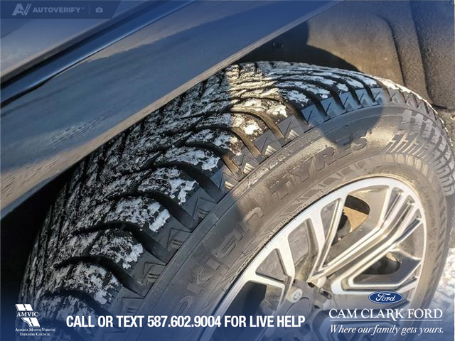 2022 Jeep Wagoneer Series III (Stk: U37897) in Red Deer - Image 7 of 25