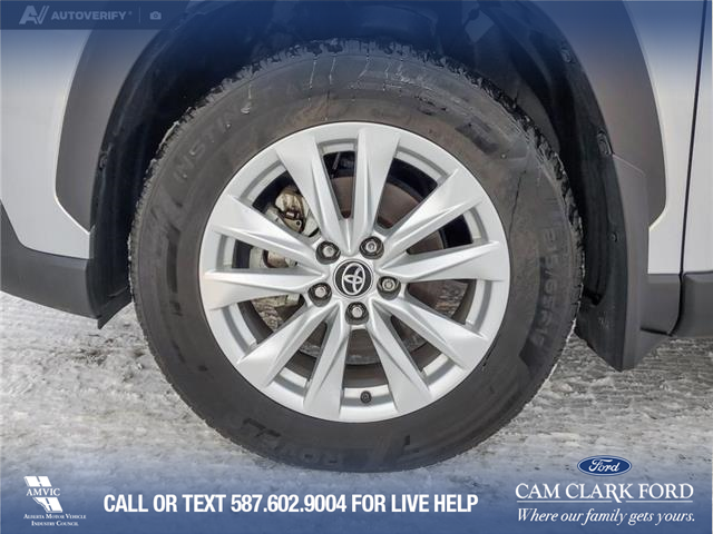 2023 Toyota Corolla Cross LE (Stk: U37896) in Red Deer - Image 6 of 23