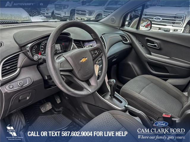 2020 Chevrolet Trax LS (Stk: P1584) in Canmore - Image 13 of 26