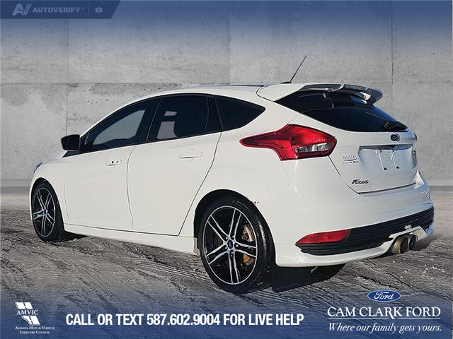 2016 Ford Focus ST Base (Stk: P1115B) in Innisfail - Image 4 of 24 2016 Ford Focus ST Base (Stk: P1115B) in Innisfail - Image 4 of 24