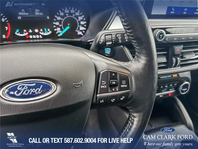 2020 Ford Escape SEL (Stk: P6817) in Olds - Image 16 of 25