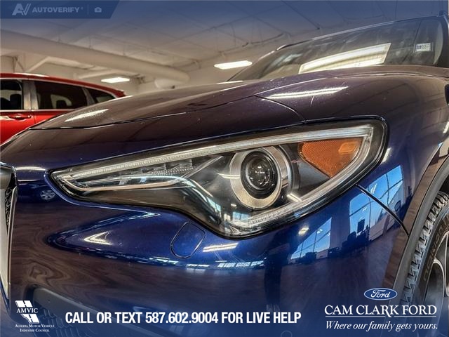 2018 Alfa Romeo Stelvio ti (Stk: P14778) in Airdrie - Image 8 of 25