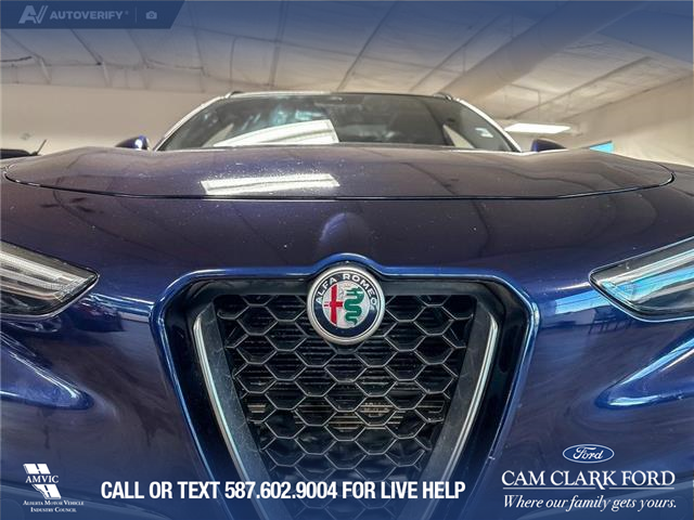 2018 Alfa Romeo Stelvio ti (Stk: P14778) in Airdrie - Image 9 of 25