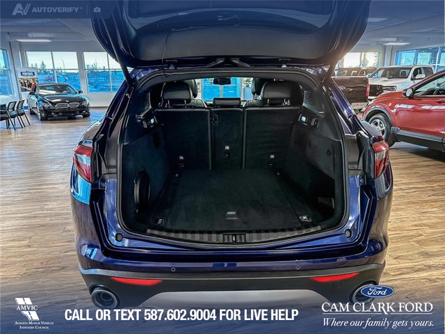 2018 Alfa Romeo Stelvio ti (Stk: P14778) in Airdrie - Image 12 of 25