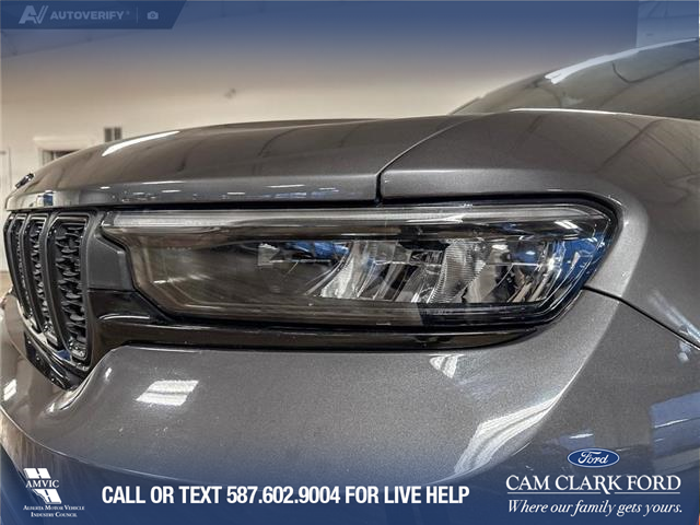 2023 Jeep Grand Cherokee L Limited (Stk: P14772) in Airdrie - Image 8 of 25