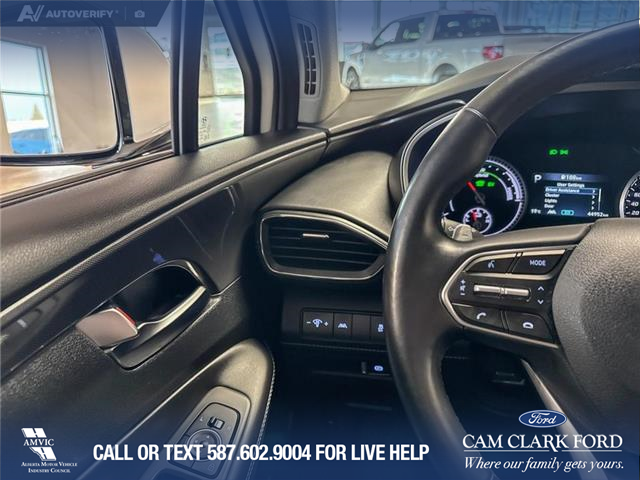 2022 Hyundai Santa Fe HEV Preferred w/Trend Package (Stk: P14822) in Airdrie - Image 17 of 25 2022 Hyundai Santa Fe HEV Preferred w/Trend Package (Stk: P14822) in Airdrie - Image 17 of 25