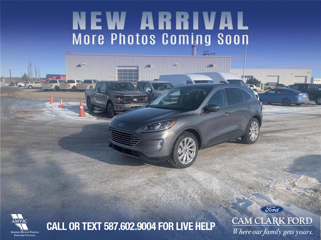2021 Ford Escape Titanium Hybrid (Stk: U37944) in Red Deer - Image 1 of 7