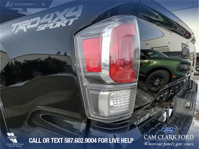 2022 Toyota Tacoma Base (Stk: U37940) in Red Deer - Image 11 of 24