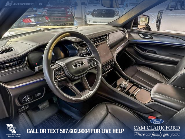 2023 Jeep Grand Cherokee Overland (Stk: P14857) in Airdrie - Image 13 of 25