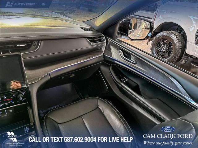 2023 Jeep Grand Cherokee Overland (Stk: P14857) in Airdrie - Image 25 of 25