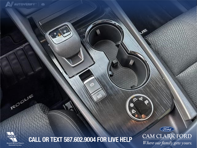 2025 Nissan Rogue SV Moonroof (Stk: P1601) in Canmore - Image 18 of 26