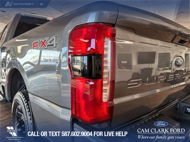 2024 Ford F-350 Lariat (Stk: P14926) in Airdrie - Image 11 of 25 2024 Ford F-350 Lariat (Stk: P14926) in Airdrie - Image 11 of 25