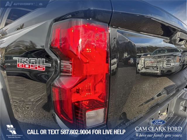 2023 Chevrolet Colorado Trail Boss (Stk: P1621) in Canmore - Image 11 of 27