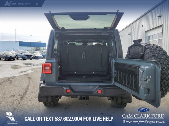 2024 Jeep Wrangler Sport (Stk: U38022) in Red Deer - Image 12 of 25