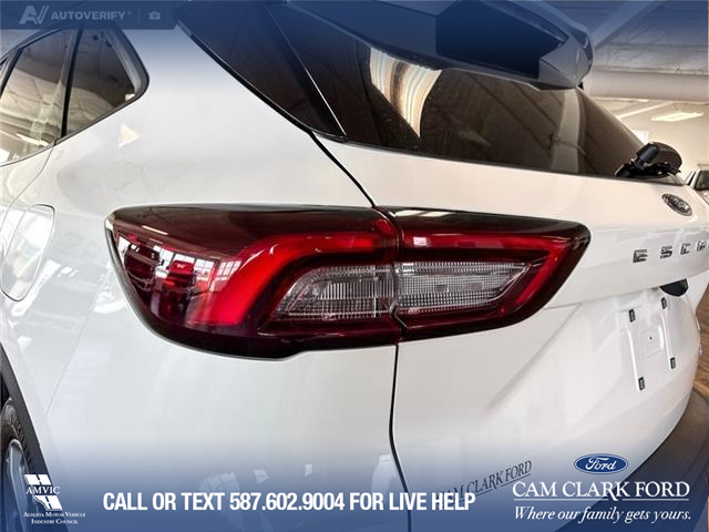 2025 Ford Escape ST-Line (Stk: RC20103) in Airdrie - Image 11 of 25