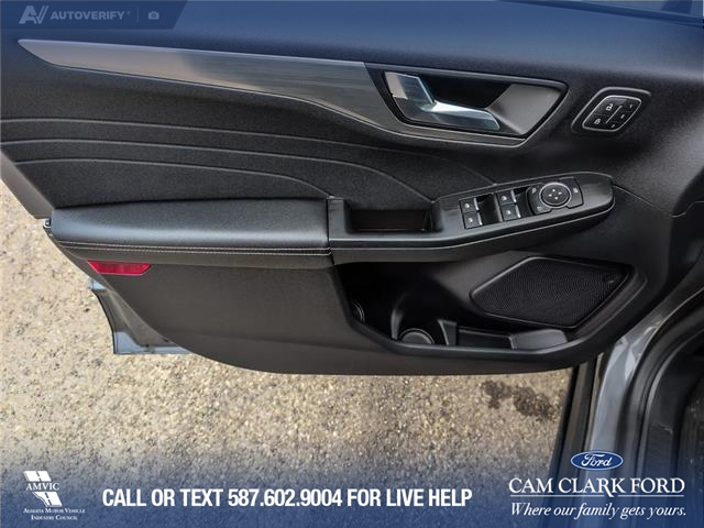 2022 Ford Escape PHEV Titanium (Stk: P1183) in Innisfail - Image 7 of 19