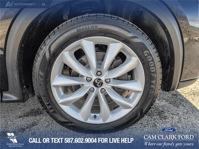 2019 Infiniti QX50 ESSENTIAL (Stk: P1184) in Innisfail - Image 8 of 19