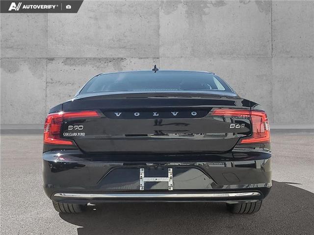 2022 Volvo S90 B6 Inscription (Stk: U37987) in Red Deer - Image 5 of 24