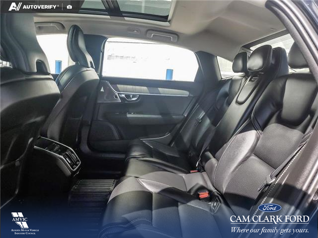 2022 Volvo S90 B6 Inscription (Stk: U37987) in Red Deer - Image 22 of 24