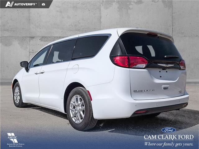 2025 Chrysler Grand Caravan SXT (Stk: P1194) in Innisfail - Image 4 of 23