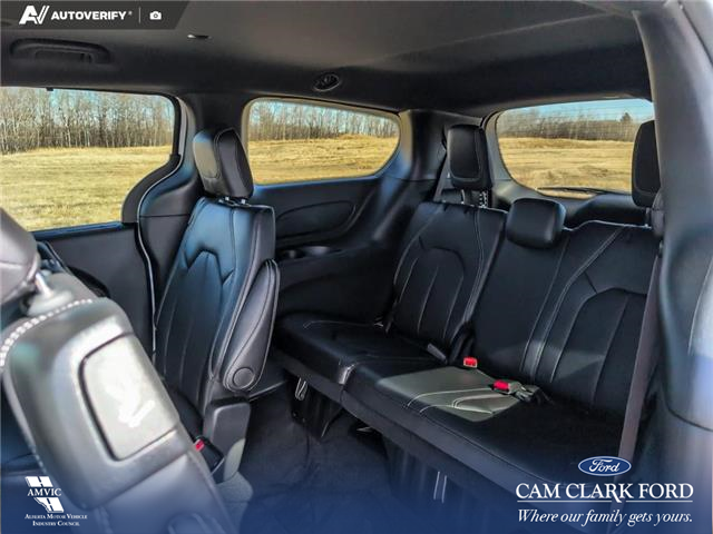 2025 Chrysler Grand Caravan SXT (Stk: P1194) in Innisfail - Image 15 of 23