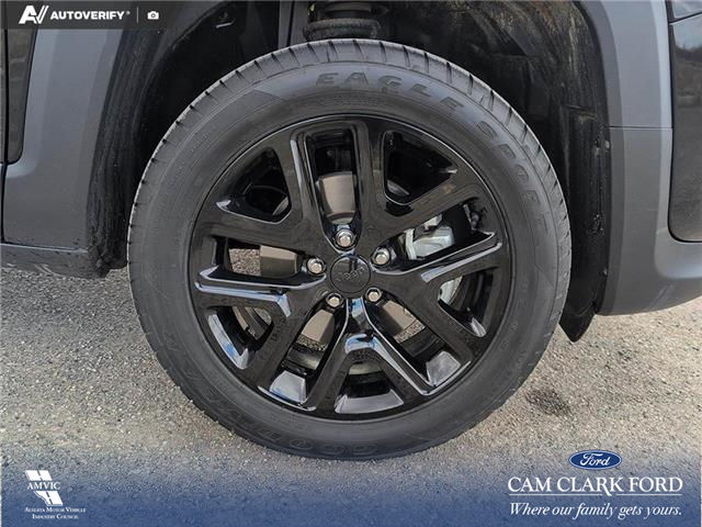 2022 Jeep Renegade North (Stk: P1207) in Innisfail - Image 18 of 20