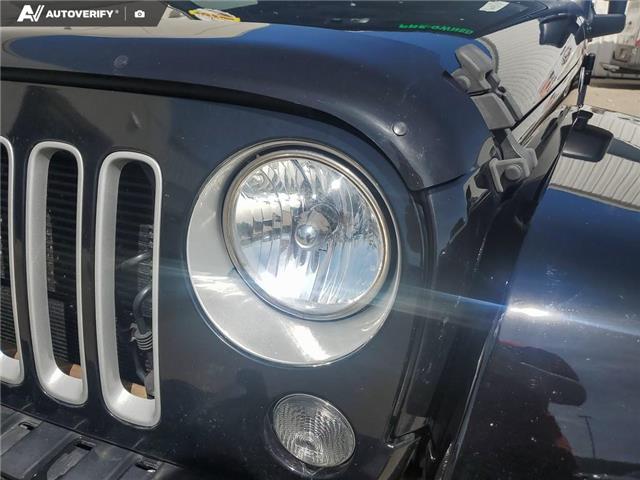 2018 Jeep Wrangler JK Unlimited Sahara (Stk: U38059) in Red Deer - Image 8 of 25