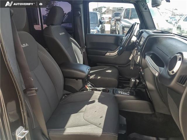 2018 Jeep Wrangler JK Unlimited Sahara (Stk: U38059) in Red Deer - Image 22 of 25