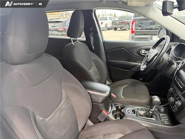 2019 Jeep Cherokee North (Stk: P7002) in Olds - Image 22 of 25 2019 Jeep Cherokee North (Stk: P7002) in Olds - Image 22 of 25