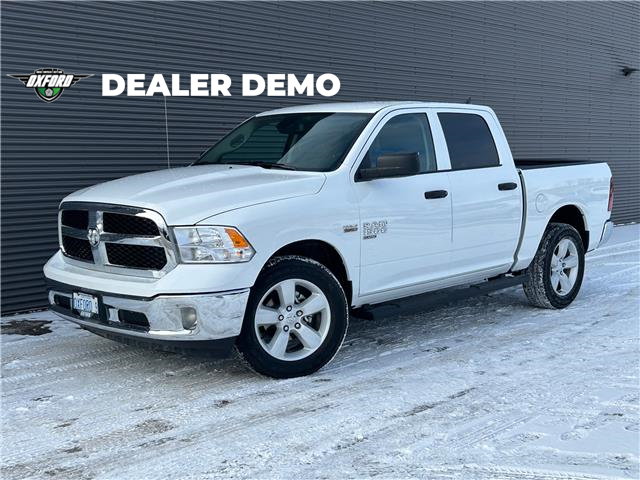 2024 RAM 1500 Classic Tradesman (Stk: 24607D) in London - Image 1 of 33
