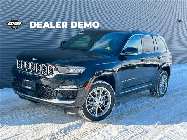 2025 Jeep Grand Cherokee Summit (Stk: 25146D) in London - Image 1 of 41