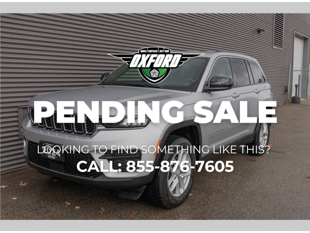 2024 Jeep Grand Cherokee Laredo (Stk: 25134E) in London - Image 1 of 24