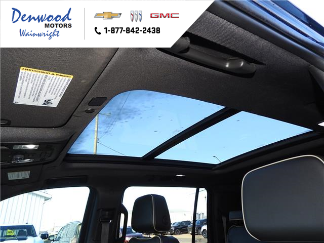 2023 Chevrolet Suburban Premier (Stk: 41412) in Wainwright - Image 6 of 35