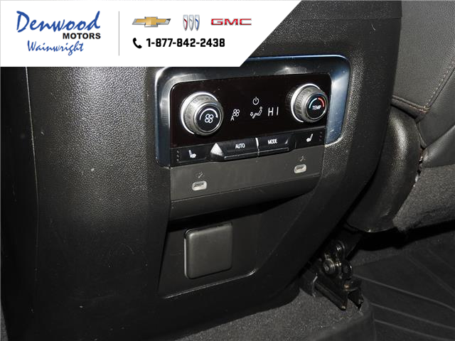 2023 Chevrolet Suburban Premier (Stk: 41412) in Wainwright - Image 22 of 35