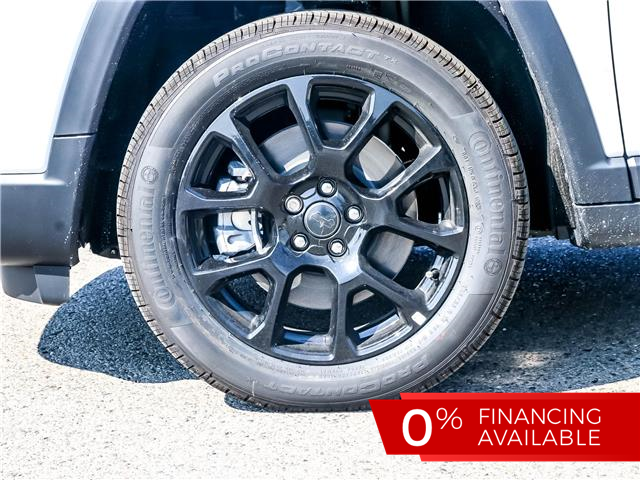 2025 Jeep Compass Altitude (Stk: 15-25327) in London - Image 10 of 26