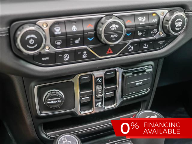 2025 Jeep Wrangler Sahara (Stk: 15-25268) in London - Image 11 of 27