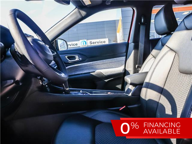 2026 Jeep Compass North (Stk: 15-26080) in London - Image 14 of 28