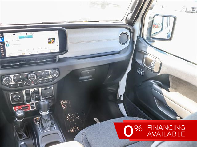 2026 Jeep Wrangler Sahara (Stk: 15-26135) in London - Image 8 of 25