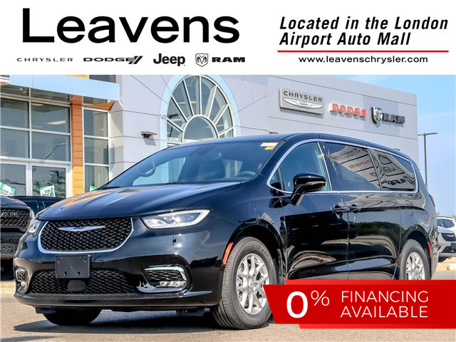 2026 Chrysler Pacifica Select (Stk: 15-26002) in London - Image 1 of 31