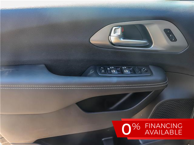 2026 Chrysler Pacifica Select (Stk: 15-26002) in London - Image 18 of 31