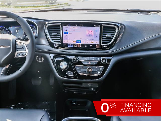 2026 Chrysler Pacifica Select (Stk: 15-26007) in London - Image 7 of 32