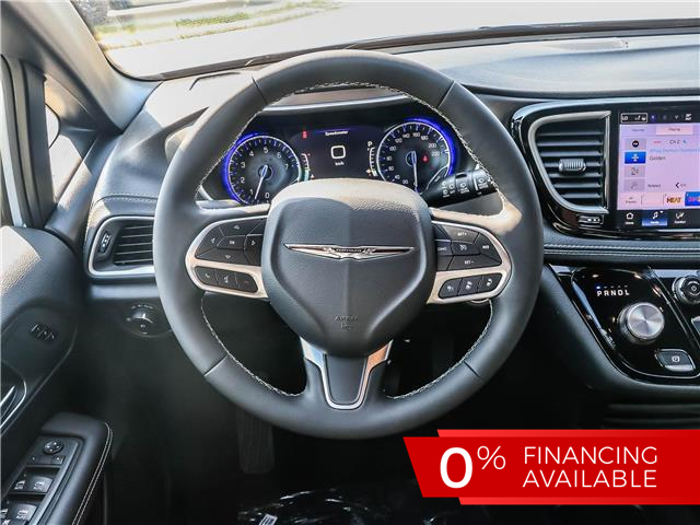 2026 Chrysler Pacifica Select (Stk: 15-26007) in London - Image 3 of 32