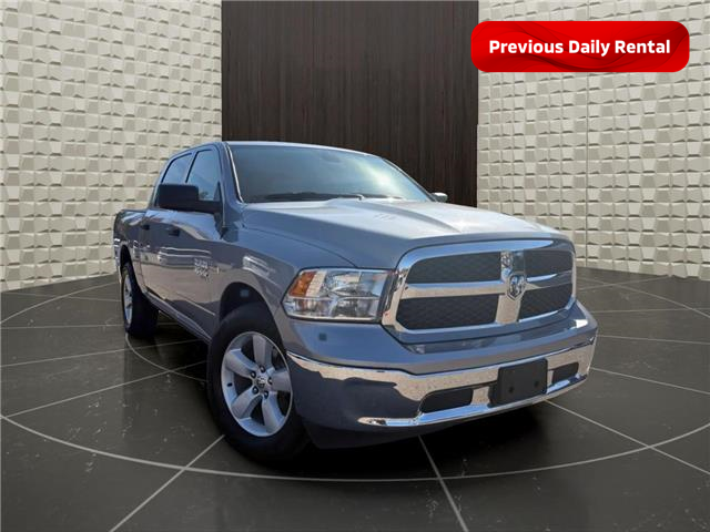 2022 RAM 1500 Classic SLT (Stk: P552) in Pembroke - Image 1 of 18