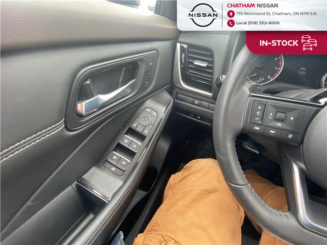 2023 Nissan Rogue SL (Stk: 1N978A) in Chatham - Image 10 of 20