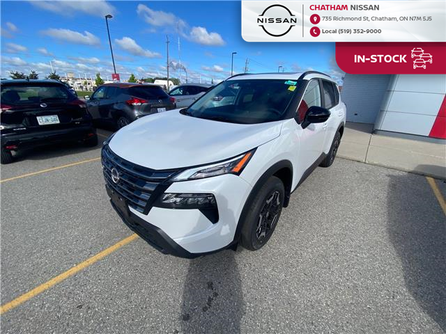 2025 Nissan Rogue Midnight Edition (Stk: S0240) in Chatham - Image 1 of 21