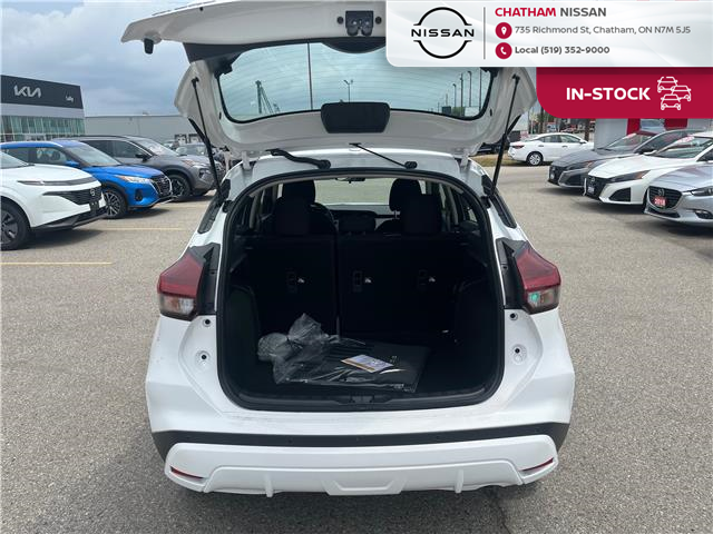 2025 Nissan Kicks Play S (Stk: S0295) in Chatham - Image 5 of 26