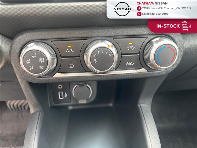 2025 Nissan Kicks Play S (Stk: S0302) in Chatham - Image 19 of 26
