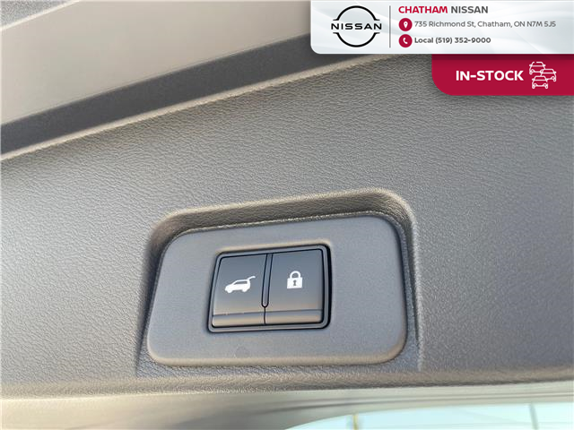 2026 Nissan Rogue SV Moonroof (Stk: T001) in Chatham - Image 6 of 29