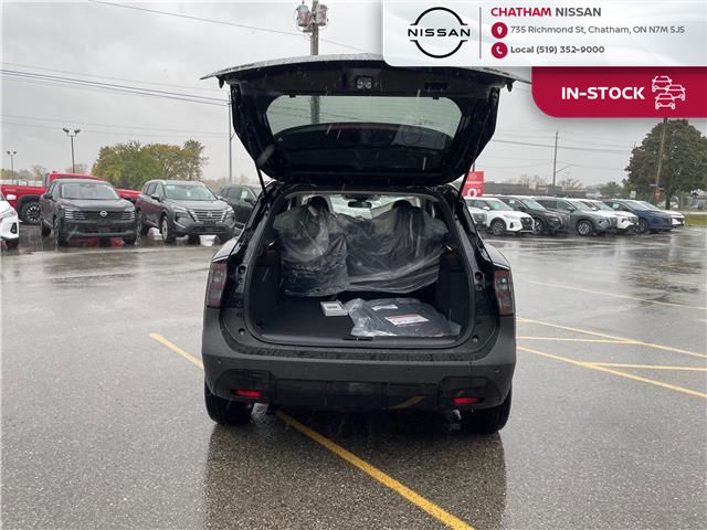 2026 Nissan Kicks SV (Stk: T010) in Chatham - Image 5 of 28