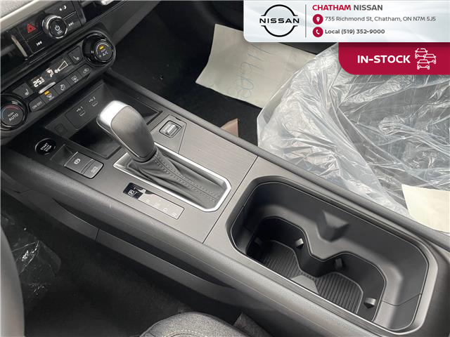 2026 Nissan Kicks SV (Stk: T010) in Chatham - Image 21 of 28